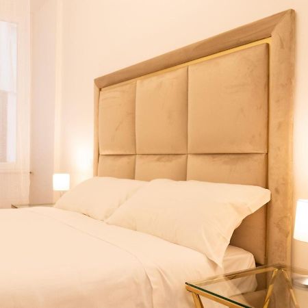 The Best Rent - Elegant Five-Bedrooms Apartment Near Colosseo روما المظهر الخارجي الصورة
