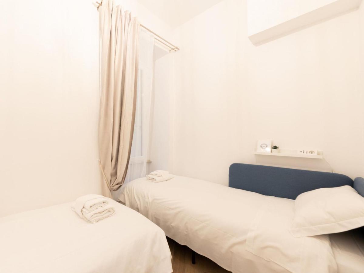 The Best Rent - Elegant Five-Bedrooms Apartment Near Colosseo روما المظهر الخارجي الصورة