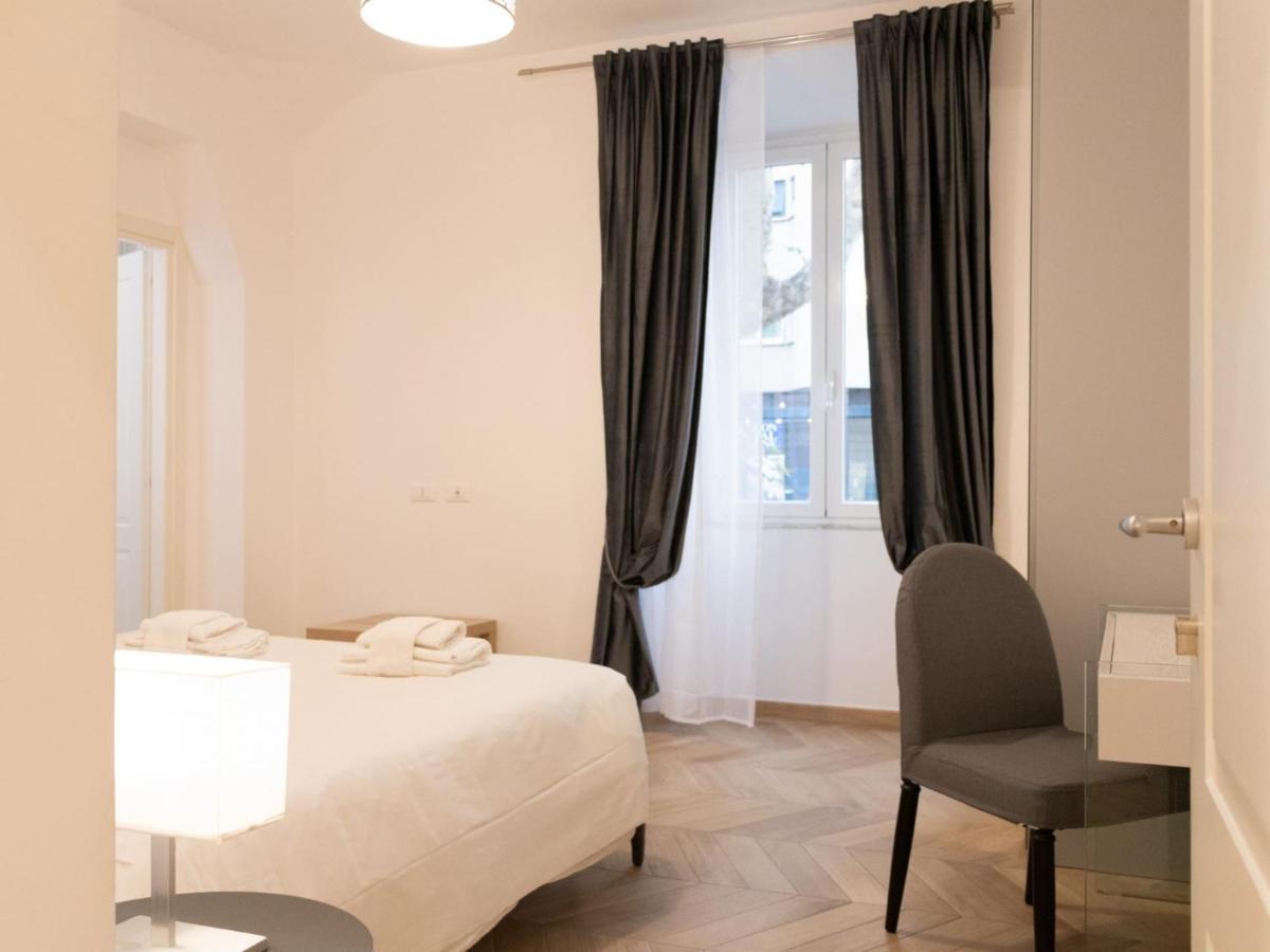 The Best Rent - Elegant Five-Bedrooms Apartment Near Colosseo روما المظهر الخارجي الصورة